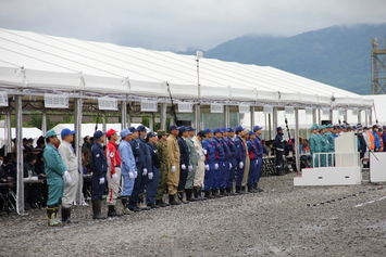 国や北海道をはじめ多くの団体が参加