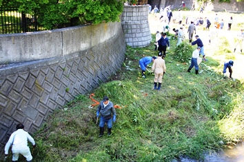 河川清掃