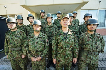 陸上自衛隊滝川駐屯地東畑第１中隊長ほか