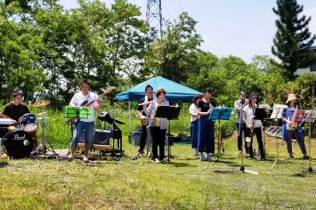 砂川ブラススタイルの演奏