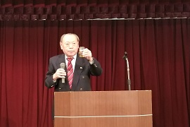 八幡弥一副会長の乾杯