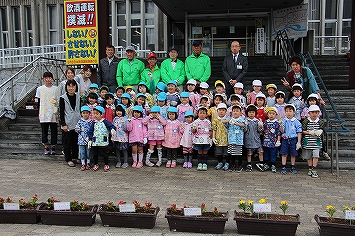 NPO法人オアシス花植え