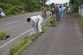 道路の日