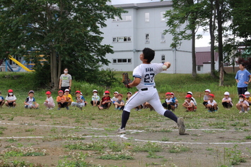 遠くまで投げる！